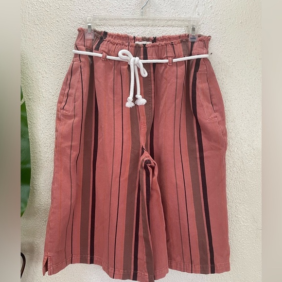 New Pilcro by Anthropologie Cropped Pj wide Leg Jean Shorts Size Xs - Picture 4 of 9